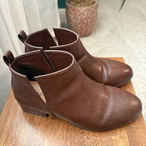 Torrid Brown Faux Leather V-Cut Ankle Boots, 9.5 WW